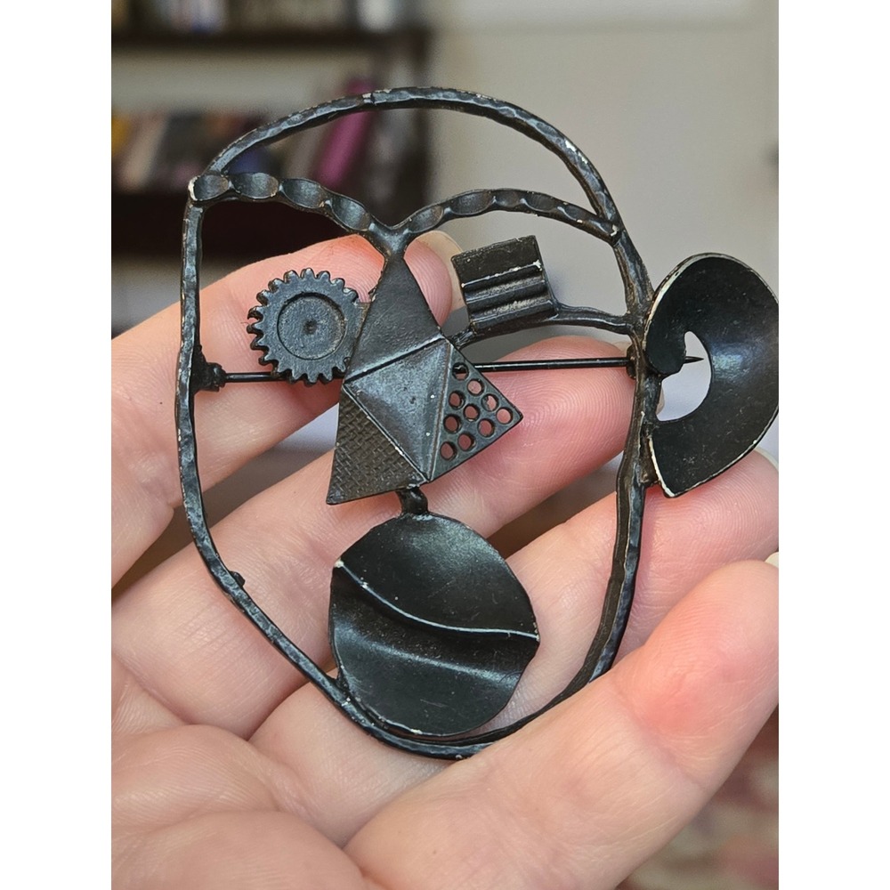 Cubist Modern Art PICASSO FACE  Black Abstract Brooch MCM Vintage